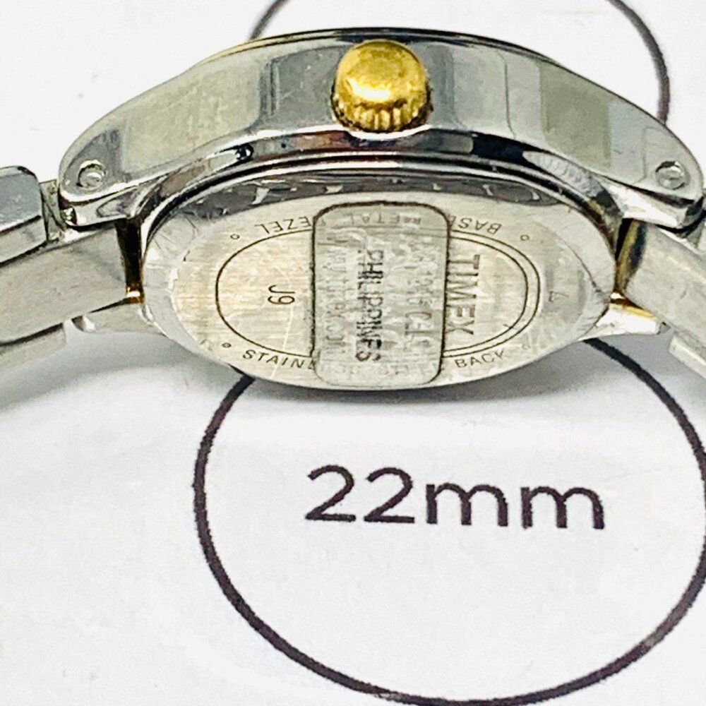 Timex J9 Vintage Ladies Gold/Silver Tone/Black Dial Bracelet Watch New Battery! - Picture 4 of 5